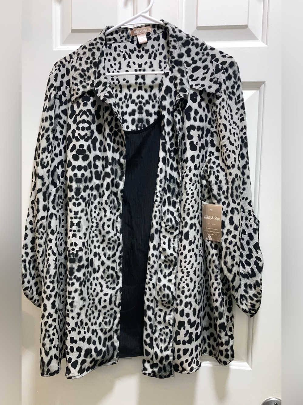 White Stag Black Cheetah Print, Black Inset Button Up Blouse Top Size 2X 18W-20W